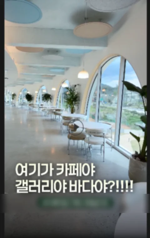 두 번째 후킹 — 공간을 앞세운 버전 (예시 화면)